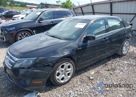 2011 Ford Fusion Se z USA, uszkodzony, nr VIN 3FAHP0HA3BR230037